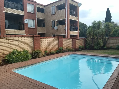 Die Hoewes, Centurion