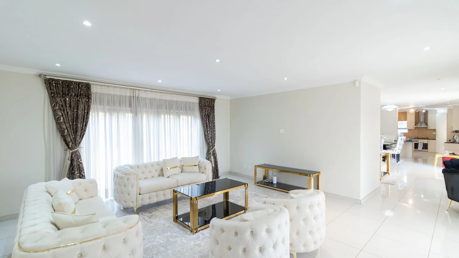 Modern Family Luxury Awaits – Double-Storey Corner Home for Sale in Secure Summerfield Estate, Kosmosdal