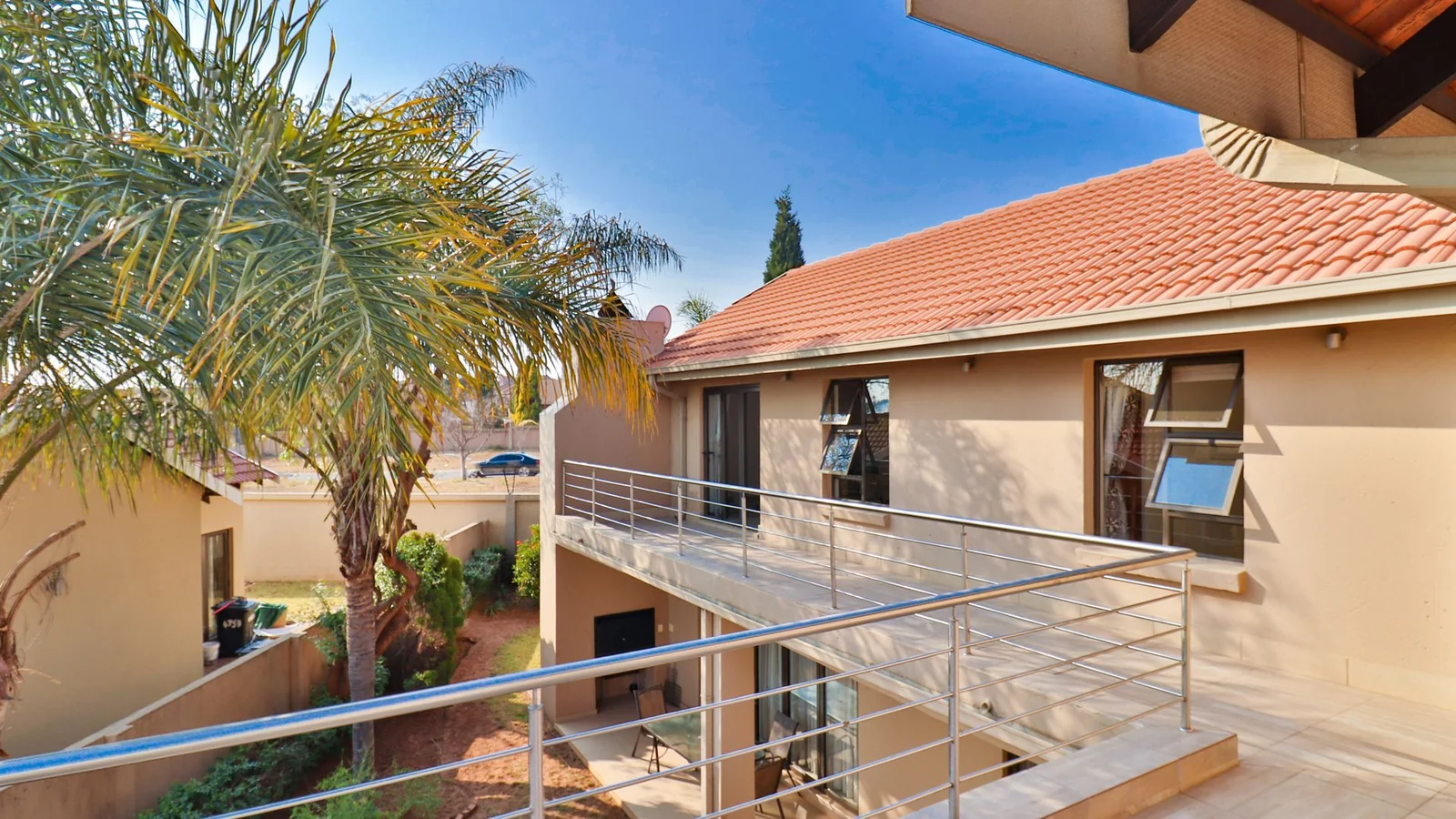 Modern Family Luxury Awaits – Double-Storey Corner Home for Sale in Secure Summerfield Estate, Kosmosdal