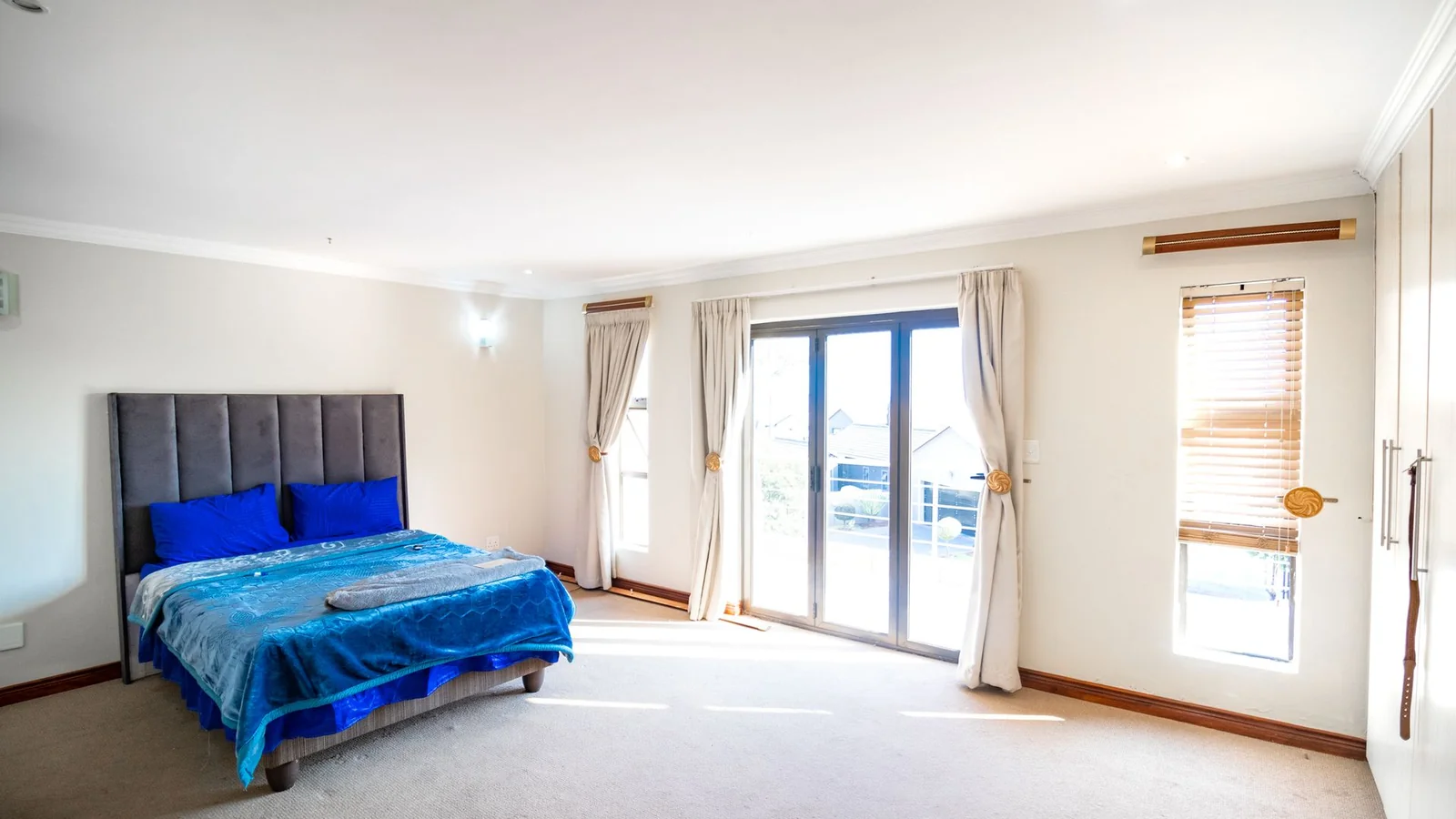 Modern Family Luxury Awaits – Double-Storey Corner Home for Sale in Secure Summerfield Estate, Kosmosdal