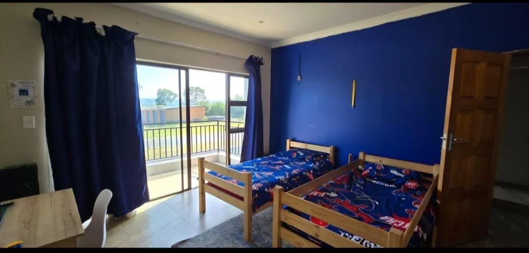 4 Bedroom, 3 bath, 2 shower & 4 toilets, double garage with access to private garden in secure, upmarket complex.  Available immediately!