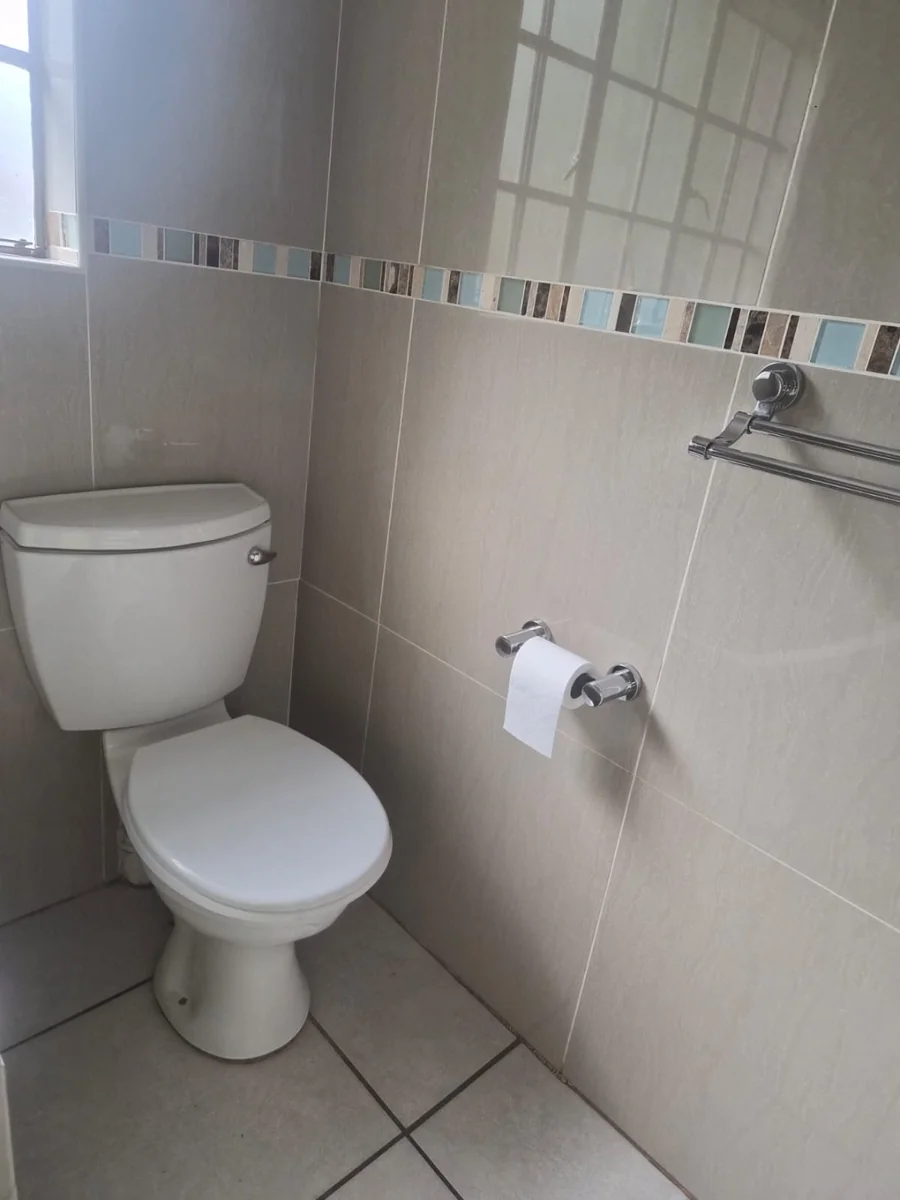 House for Rent, Waterkloof East