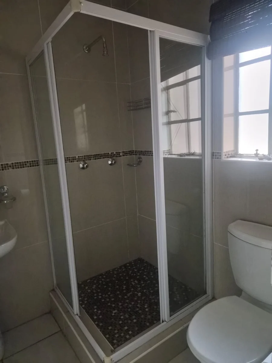 House for Rent, Waterkloof East