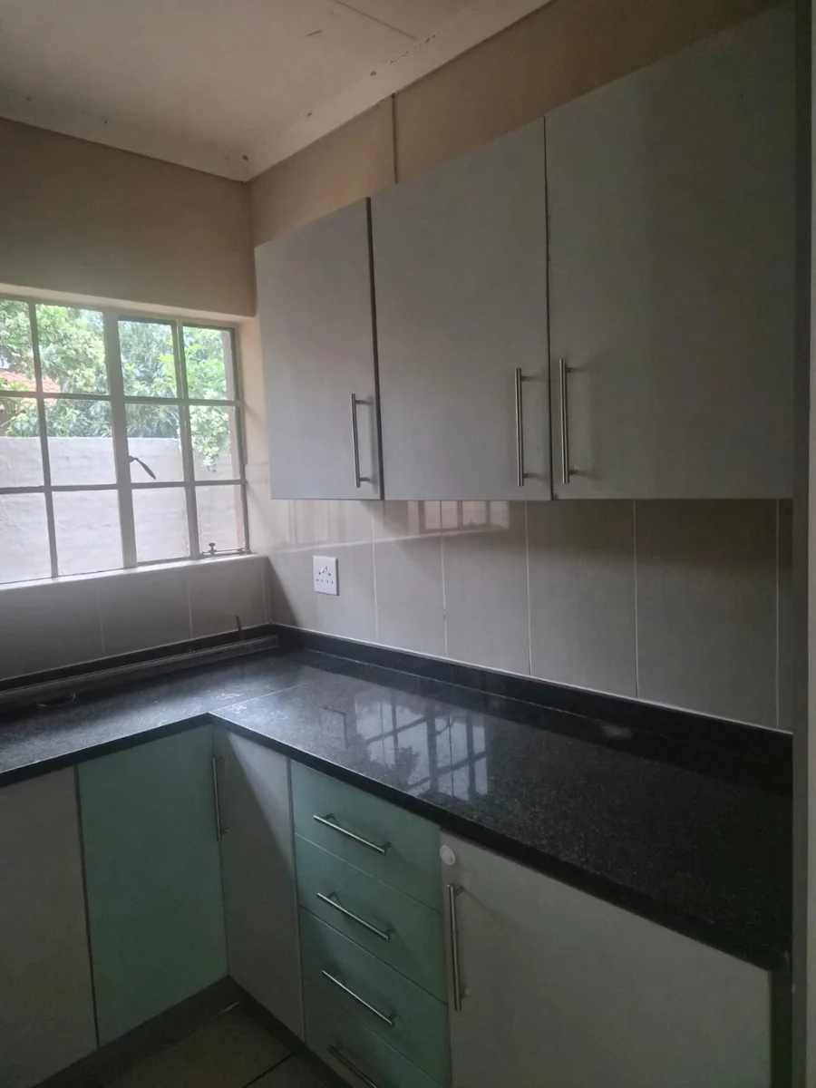 House for Rent, Waterkloof East