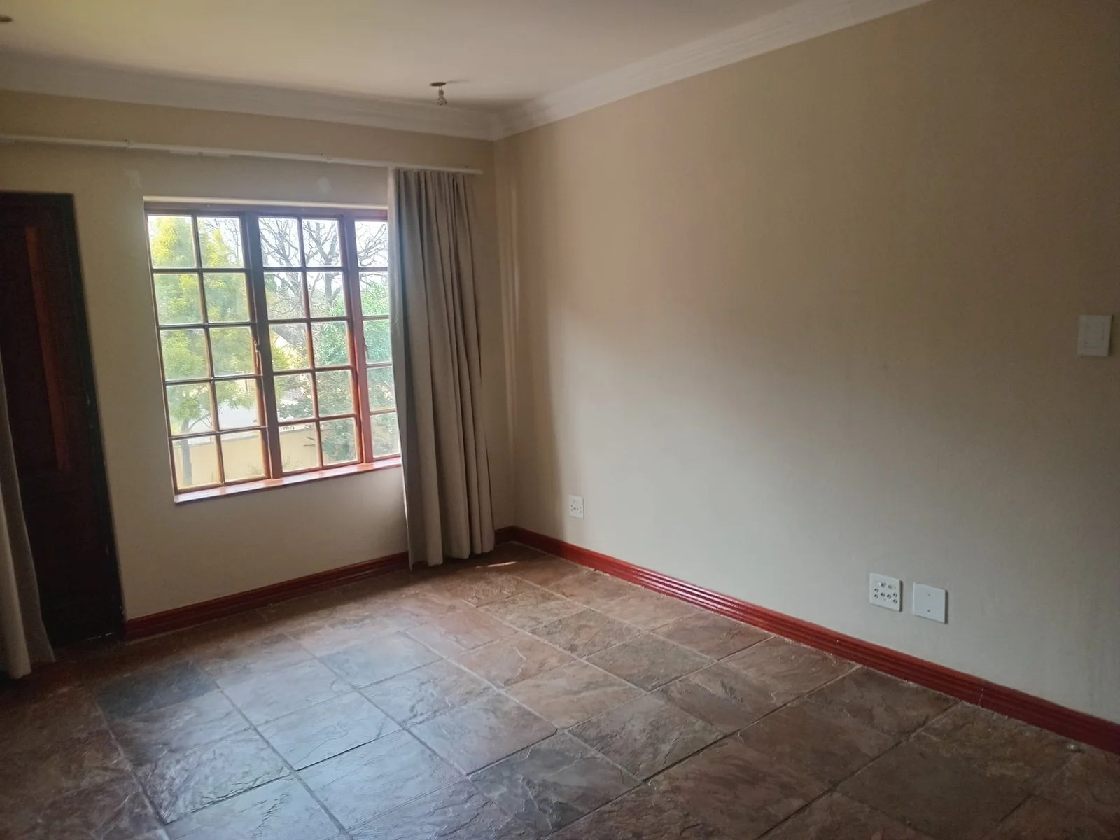 A decent  3 bed, 2 bath double story , in Sagewood, Midrand.