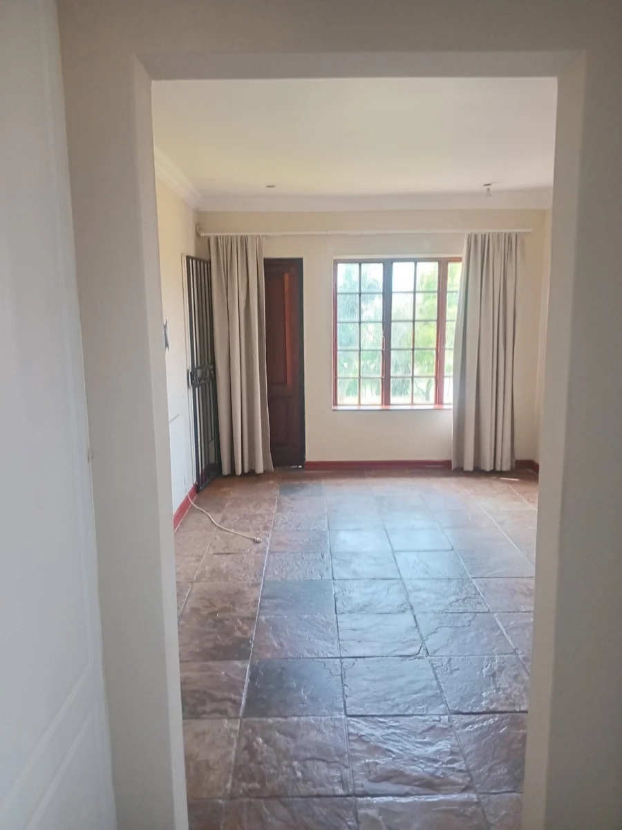A decent  3 bed, 2 bath double story , in Sagewood, Midrand.
