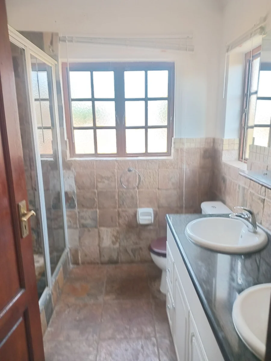 A decent  3 bed, 2 bath double story , in Sagewood, Midrand.