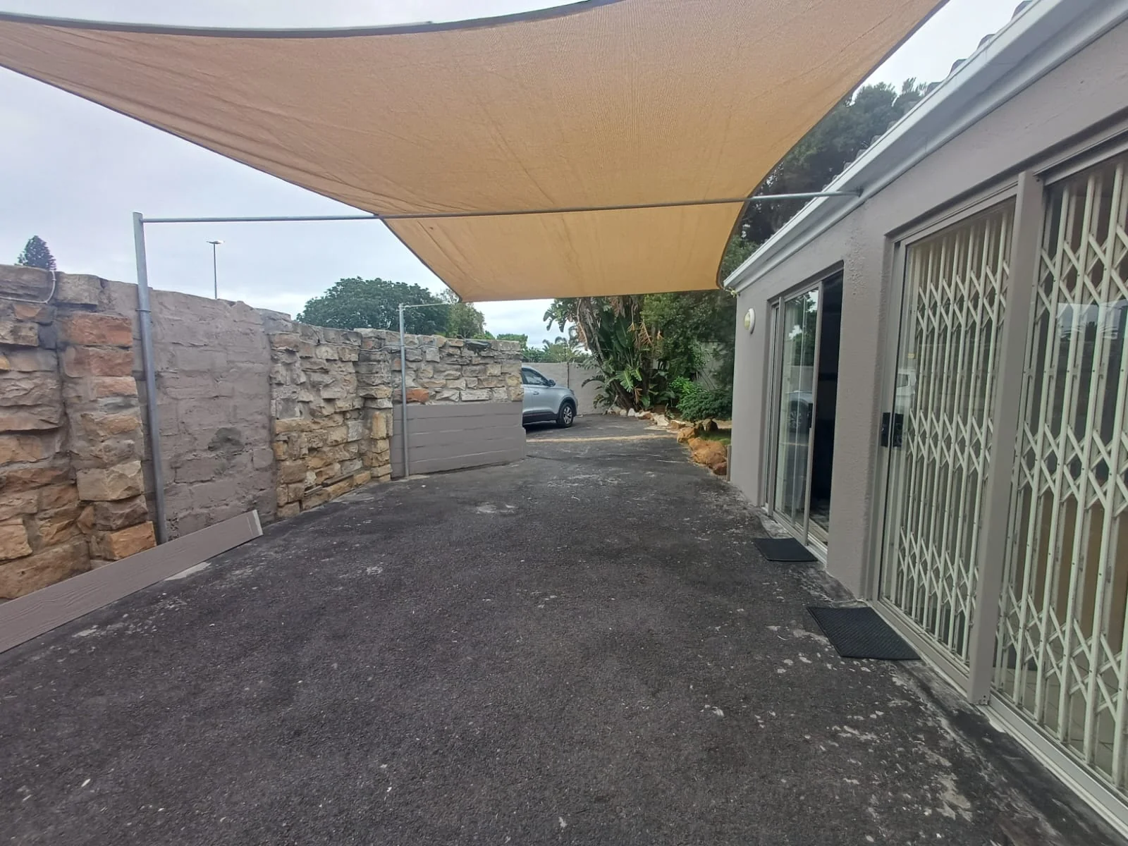 Neat Garden cottage to rent in Milnerton - Separate entrance