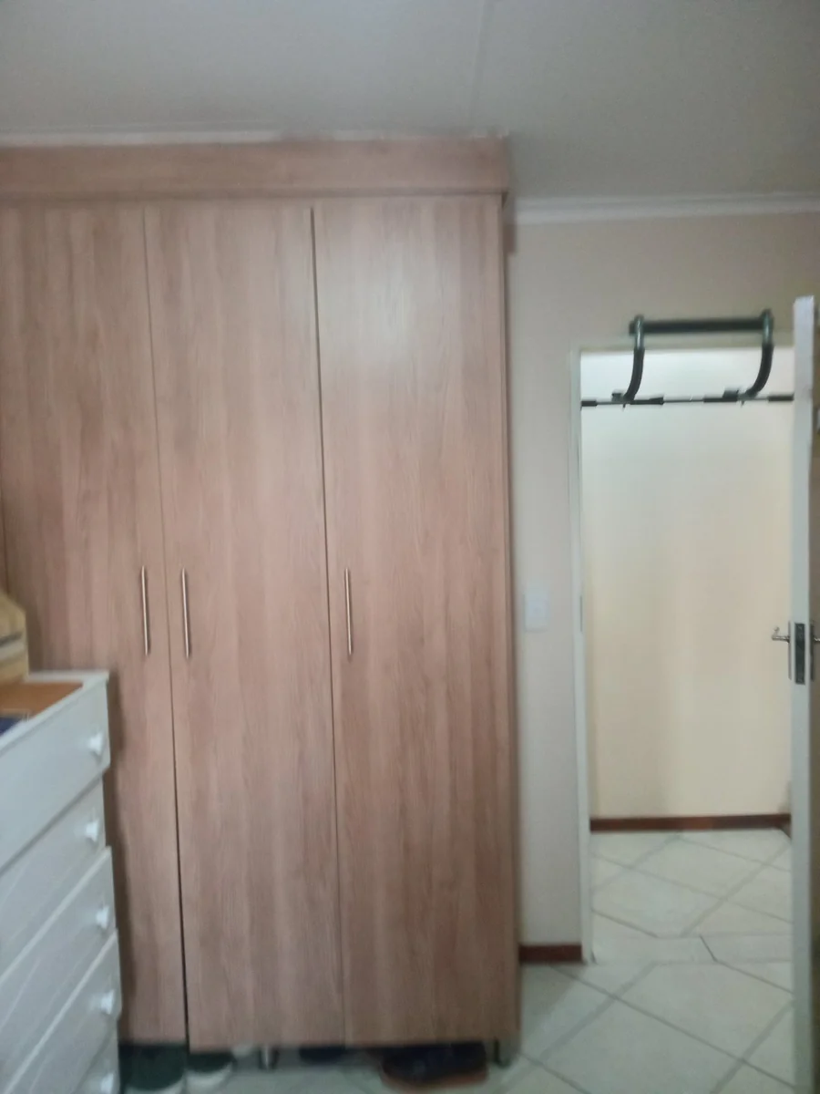 A lovely 2bed, 1 bath and lock up  garage, in Sagewood, Noordwyk
