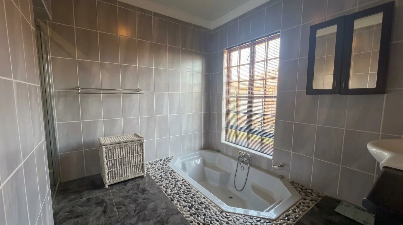 Spacious 3 Bedroom Thatch Home on a Generous Corner Stand