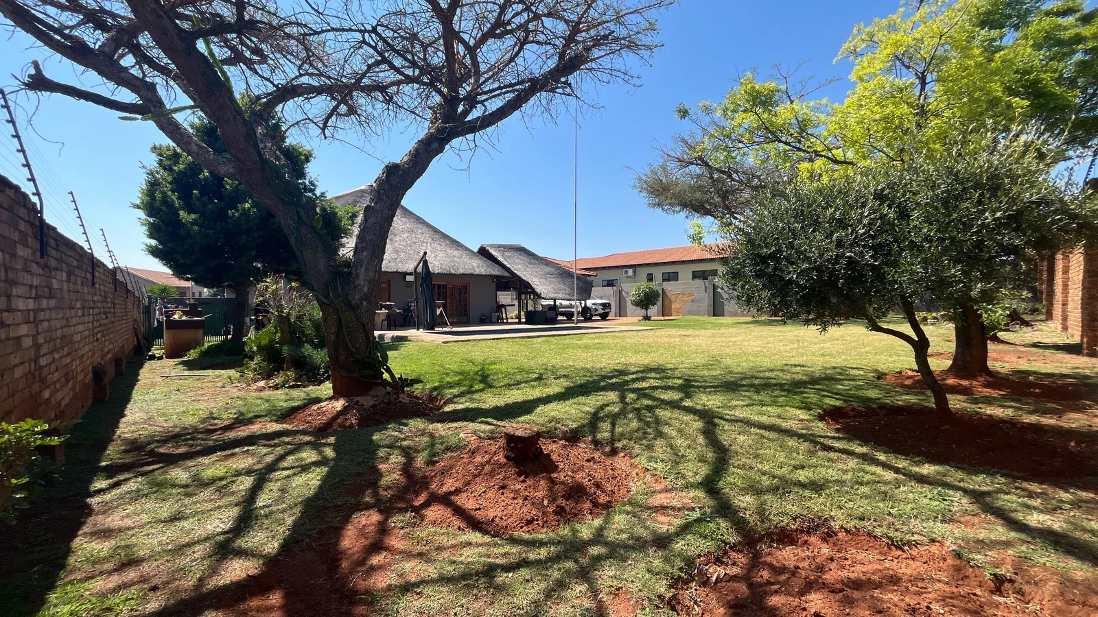 Spacious 3 Bedroom Thatch Home on a Generous Corner Stand