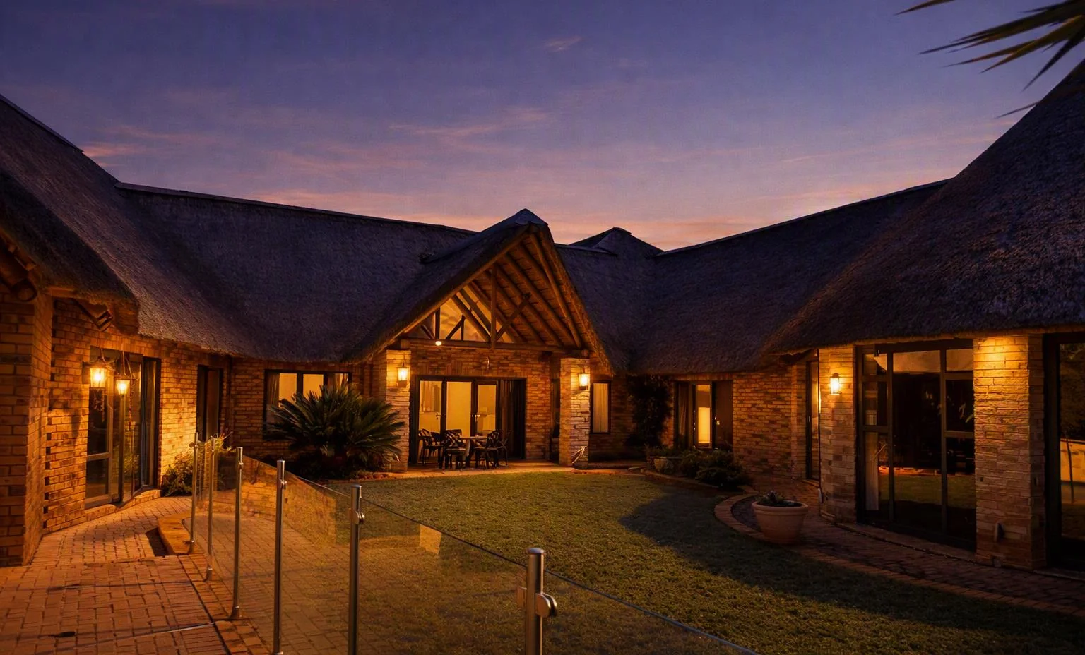 A Luxurious Bush Retreat in the sought after Marekele Eco Estate , Thabazimbi, just waiting for the Fortunate Family to live your Best Life.