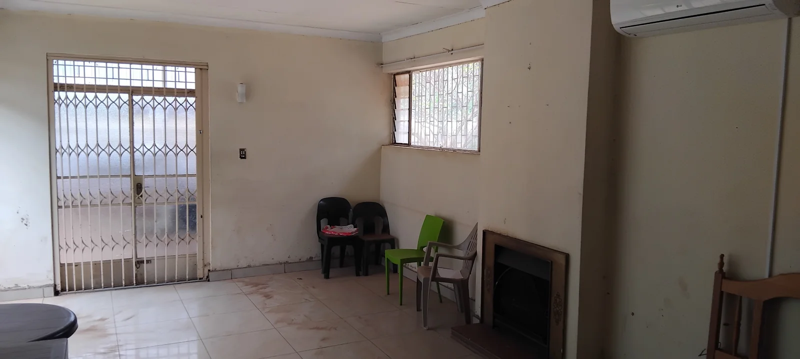 Prime 5-Bedroom Property in Polokwane Central – Residential or Business Opportunity!