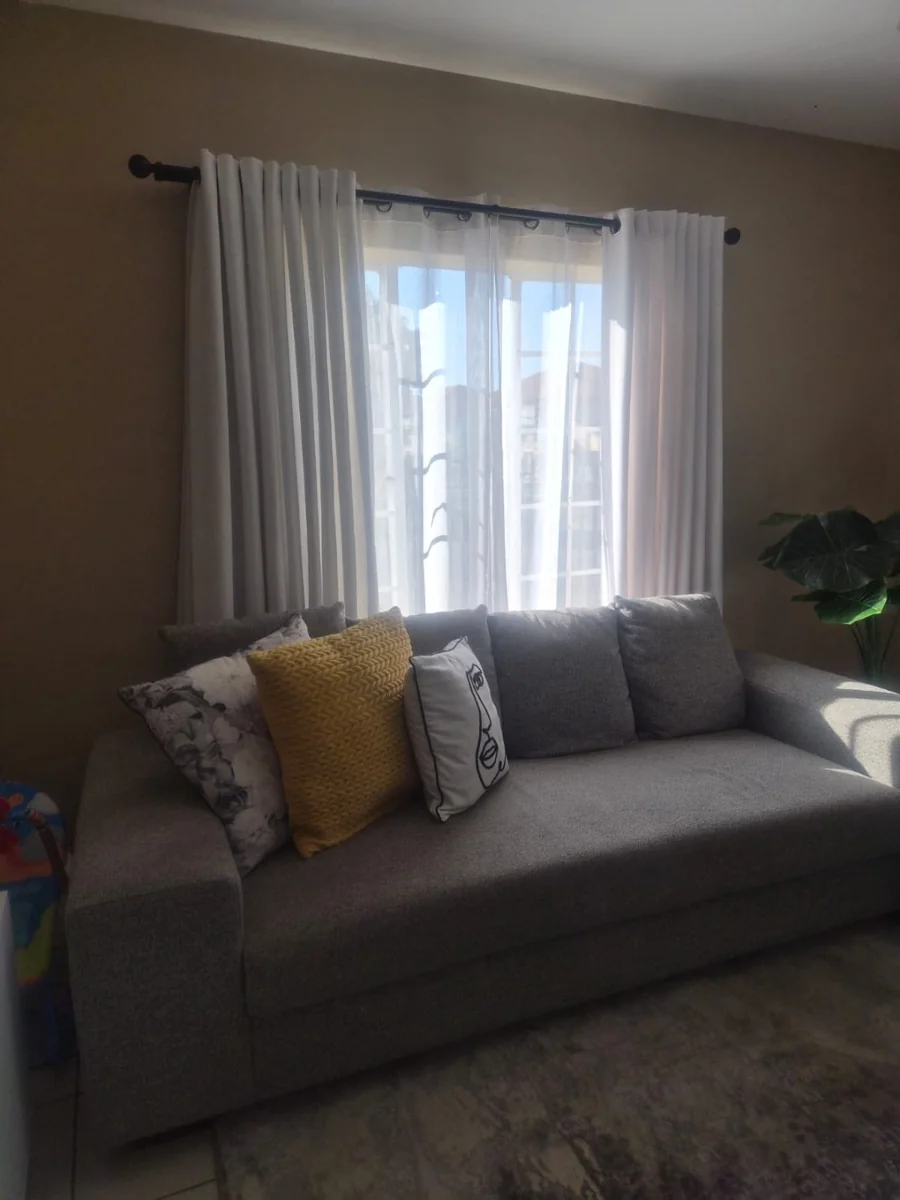 House to Rent in Waterval East