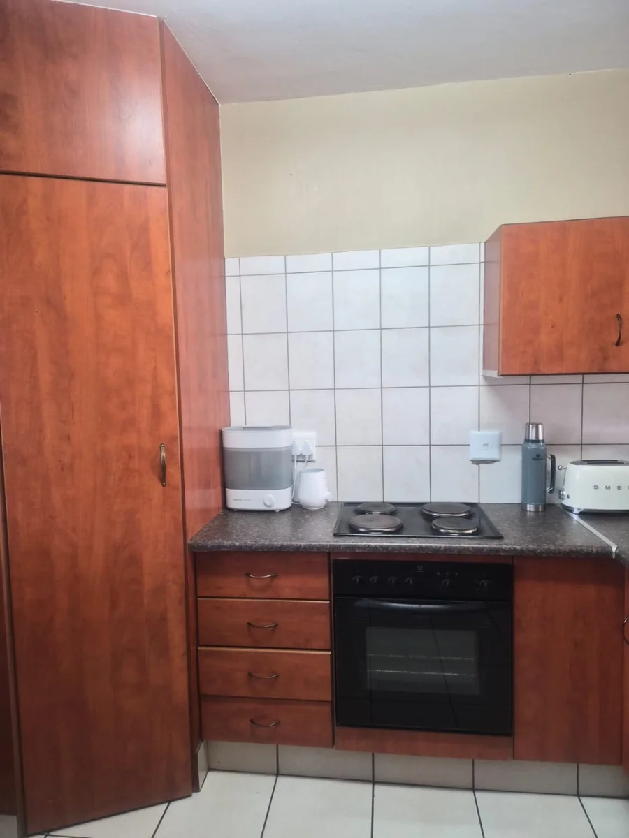 House to Rent in Waterval East