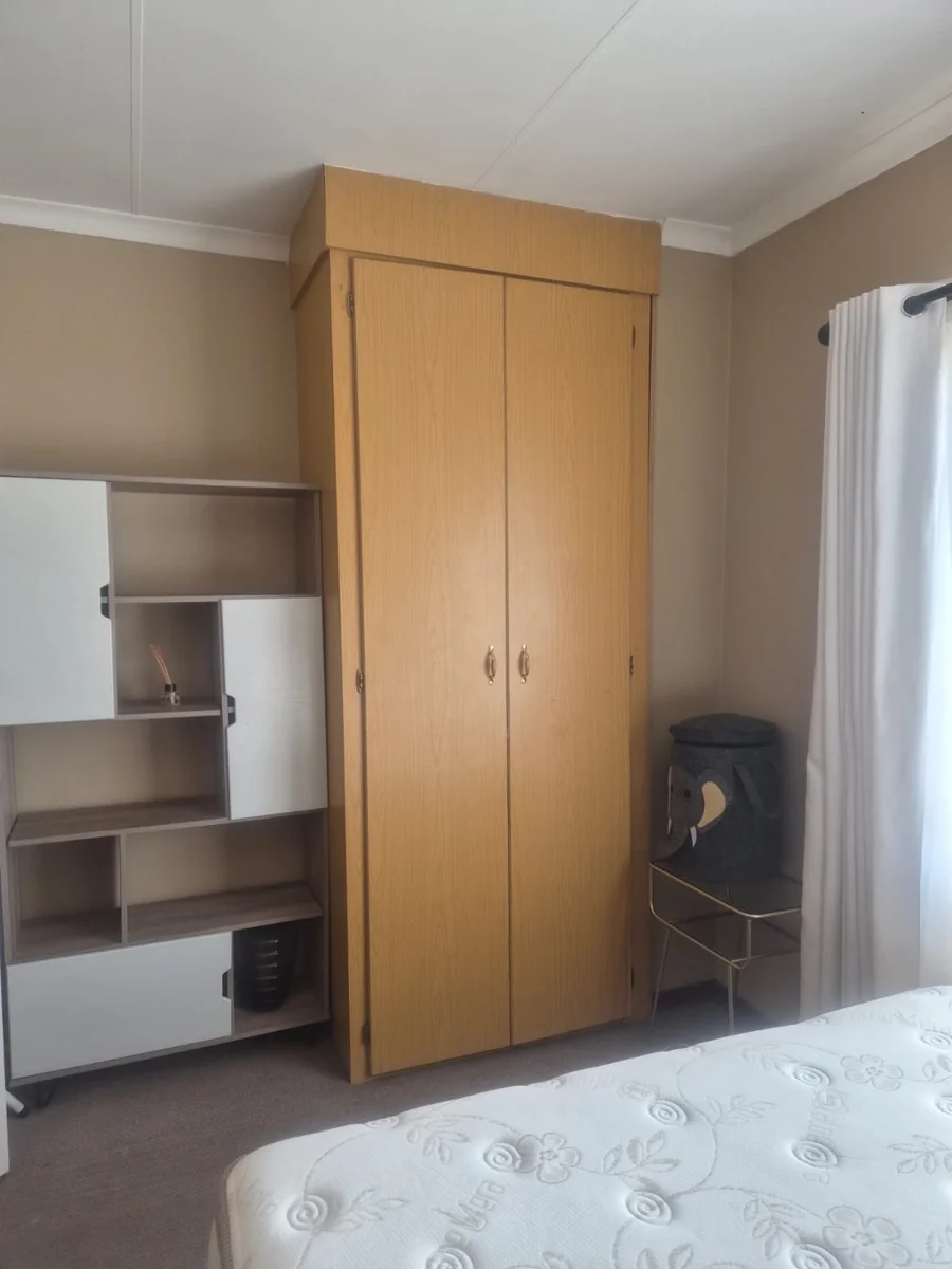 House to Rent in Waterval East