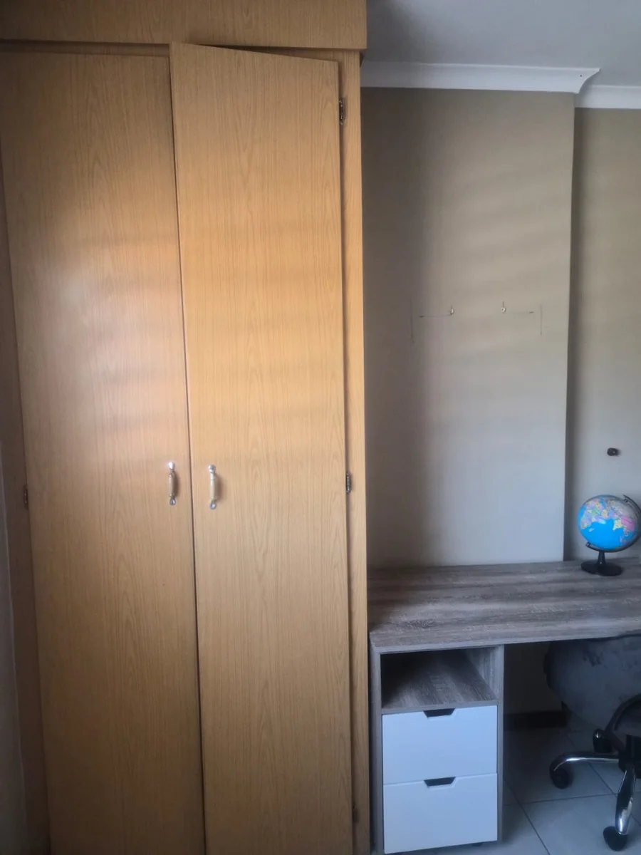 House to Rent in Waterval East