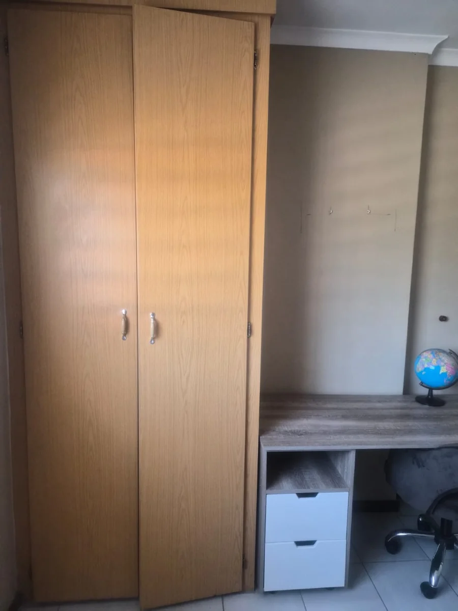 House to Rent in Waterval East