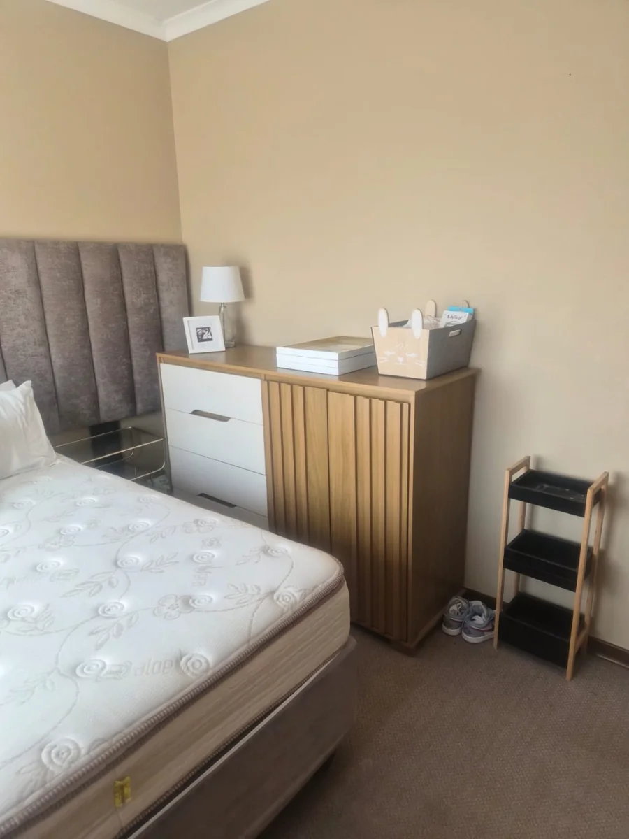 House to Rent in Waterval East