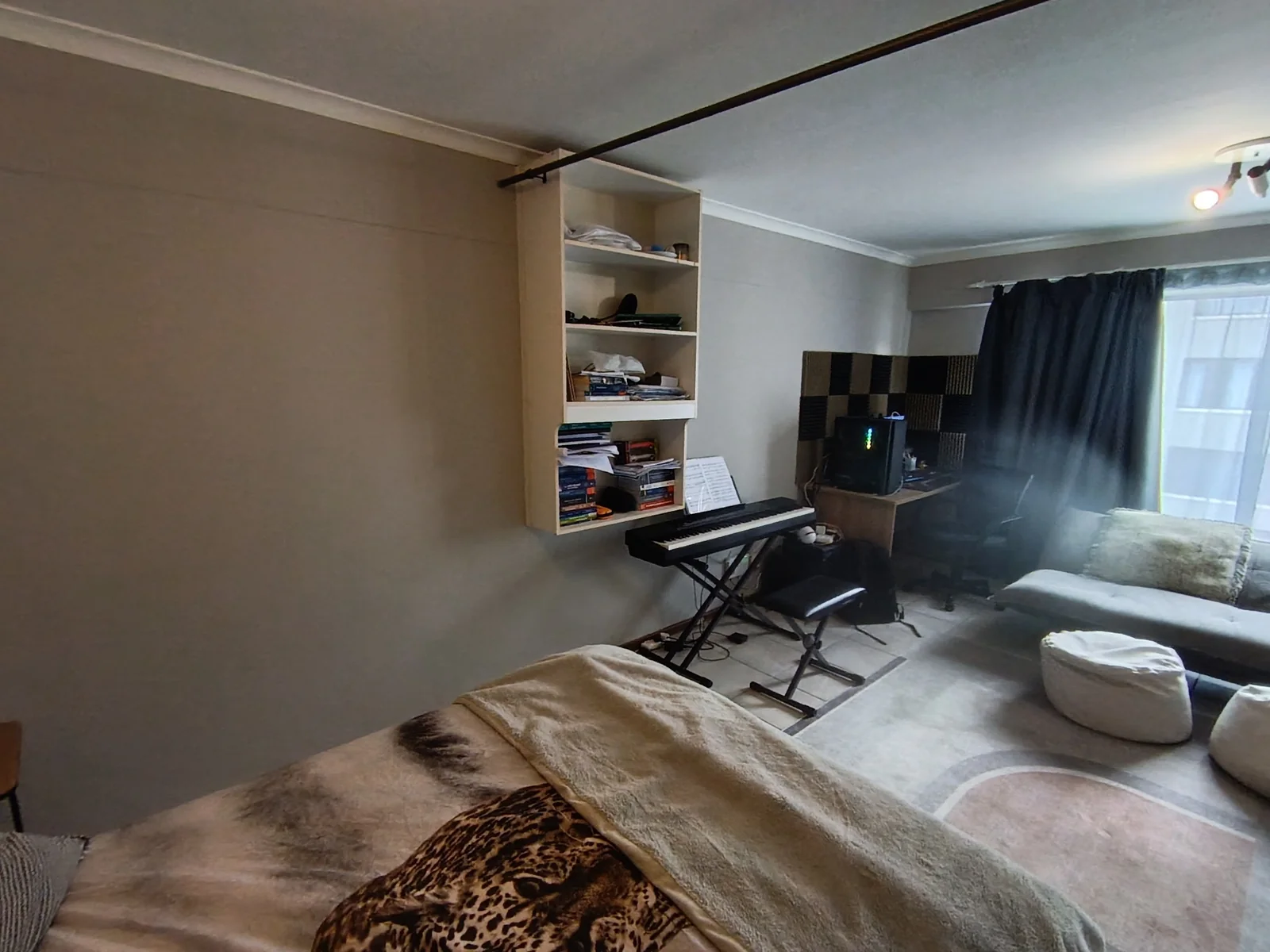 LIBERTAS FLAT -  CENTRAL STELLENBOSCH
