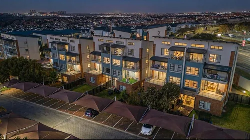 Greenstone Hill, Edenvale