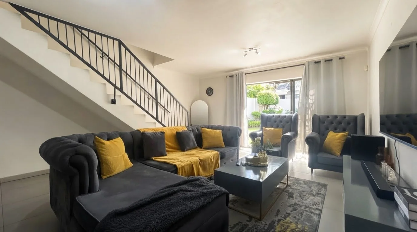 Modern Three Bedroom Duplex with Private Garden in Eagles Crescent