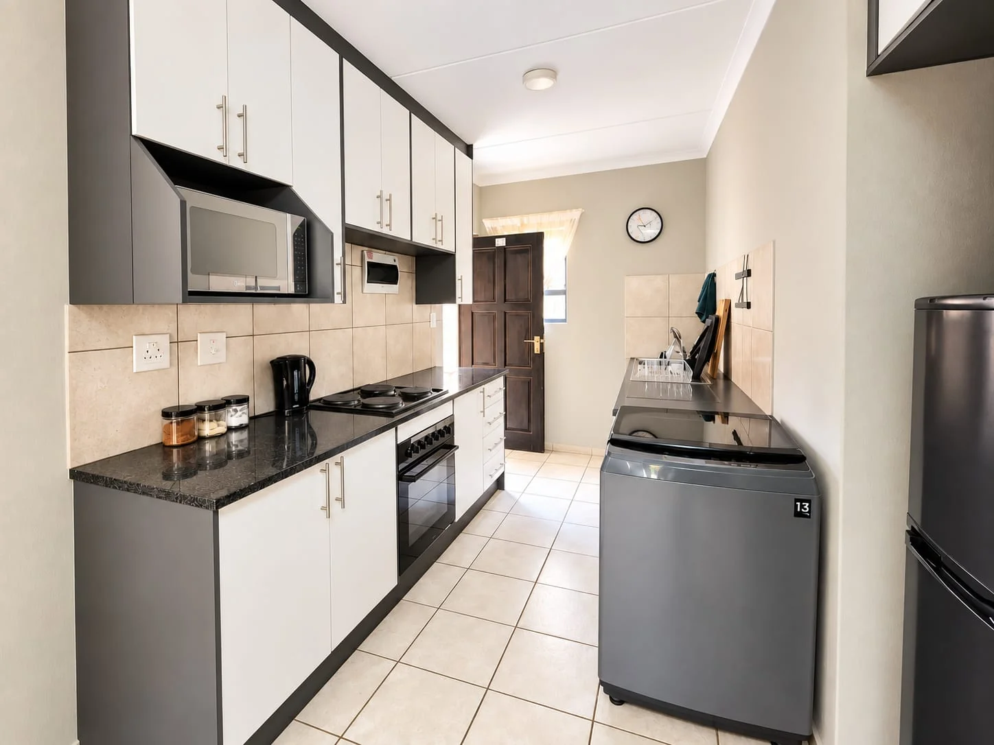 Ground-Floor Pet Friendly Gem, in Clover Hill, Rynfield