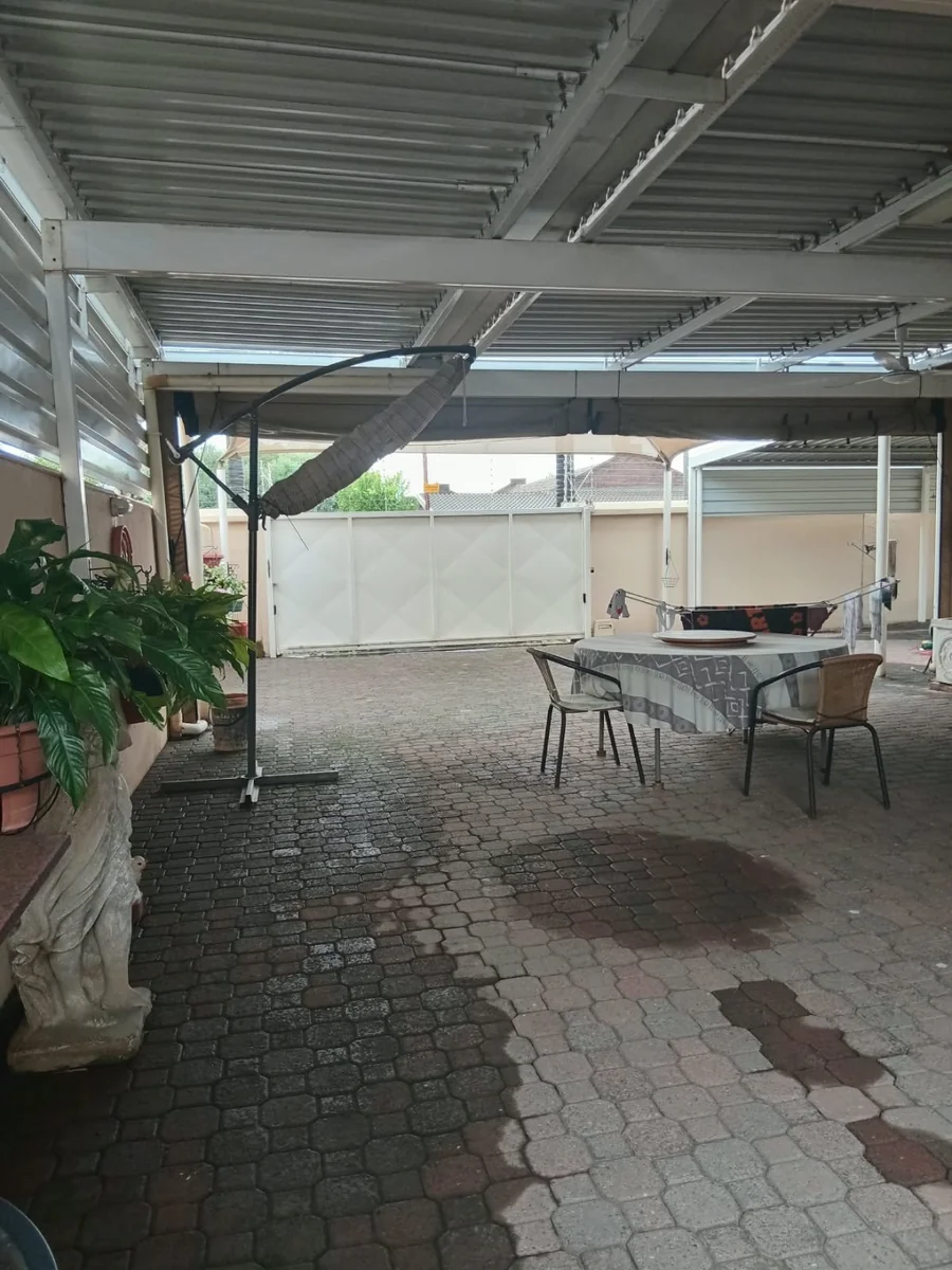 Luxurious & Secure 3-Bedroom Full-Title Villa with Solar Power & Exceptional Entertainment Space
