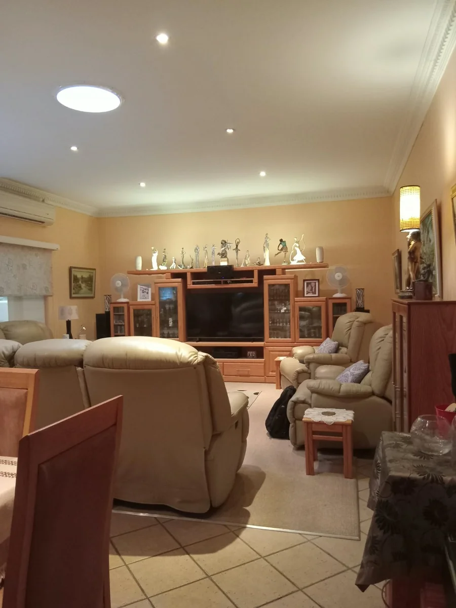 Luxurious & Secure 3-Bedroom Full-Title Villa with Solar Power & Exceptional Entertainment Space