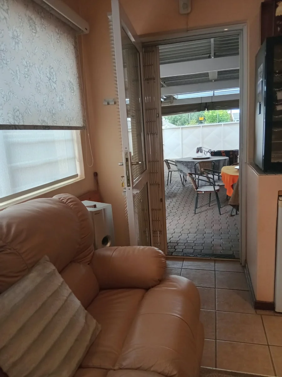 Luxurious & Secure 3-Bedroom Full-Title Villa with Solar Power & Exceptional Entertainment Space
