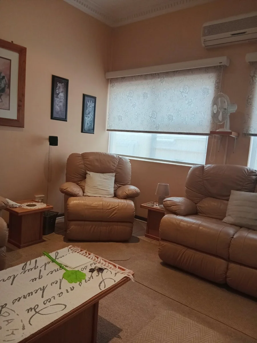 Luxurious & Secure 3-Bedroom Full-Title Villa with Solar Power & Exceptional Entertainment Space