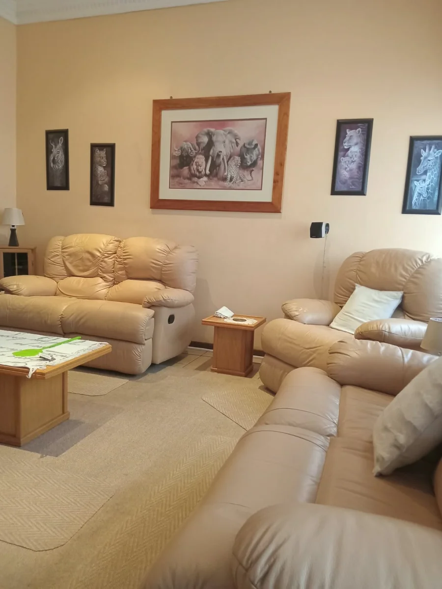 Luxurious & Secure 3-Bedroom Full-Title Villa with Solar Power & Exceptional Entertainment Space