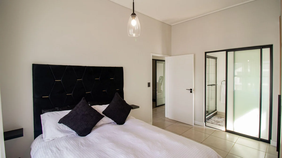 MODERN 3-BEDROOM HOME