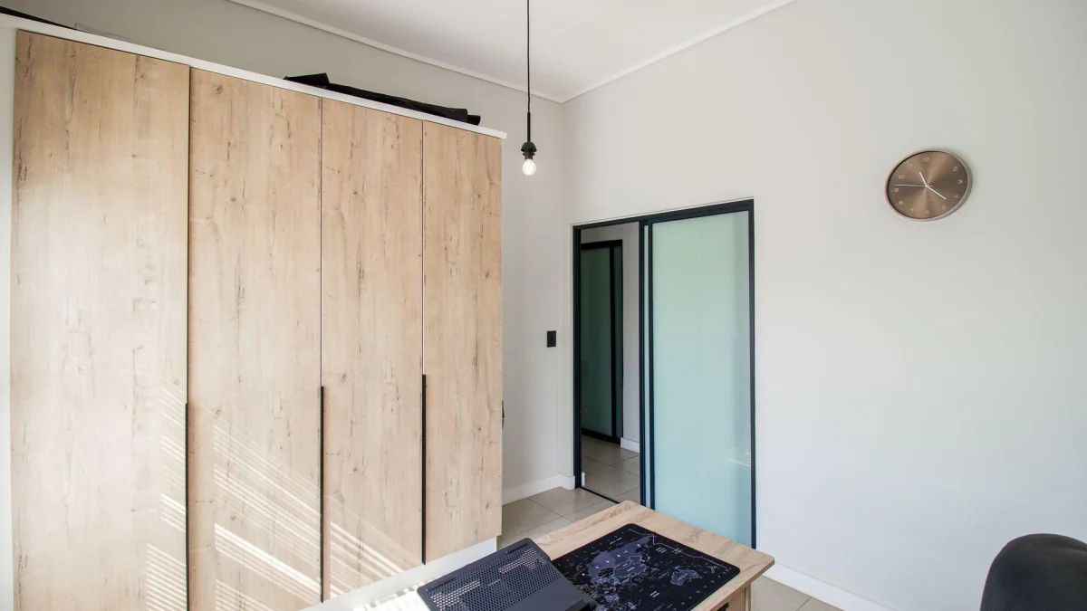 MODERN 3-BEDROOM HOME