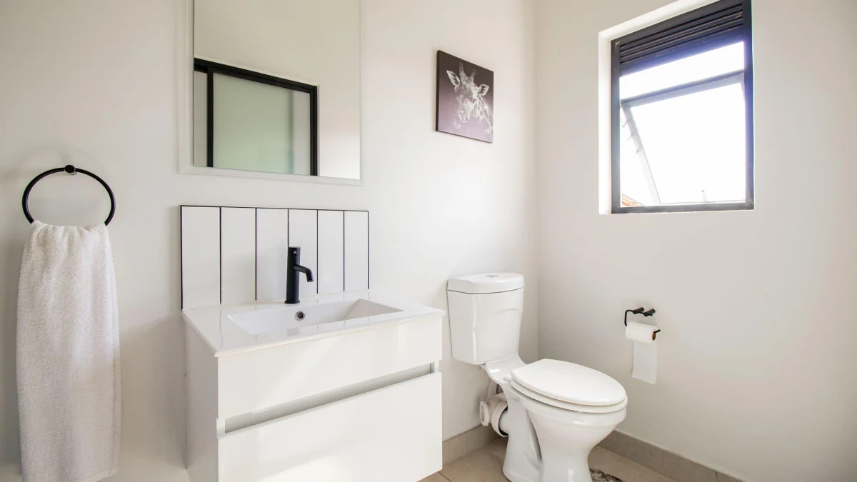 MODERN 3-BEDROOM HOME