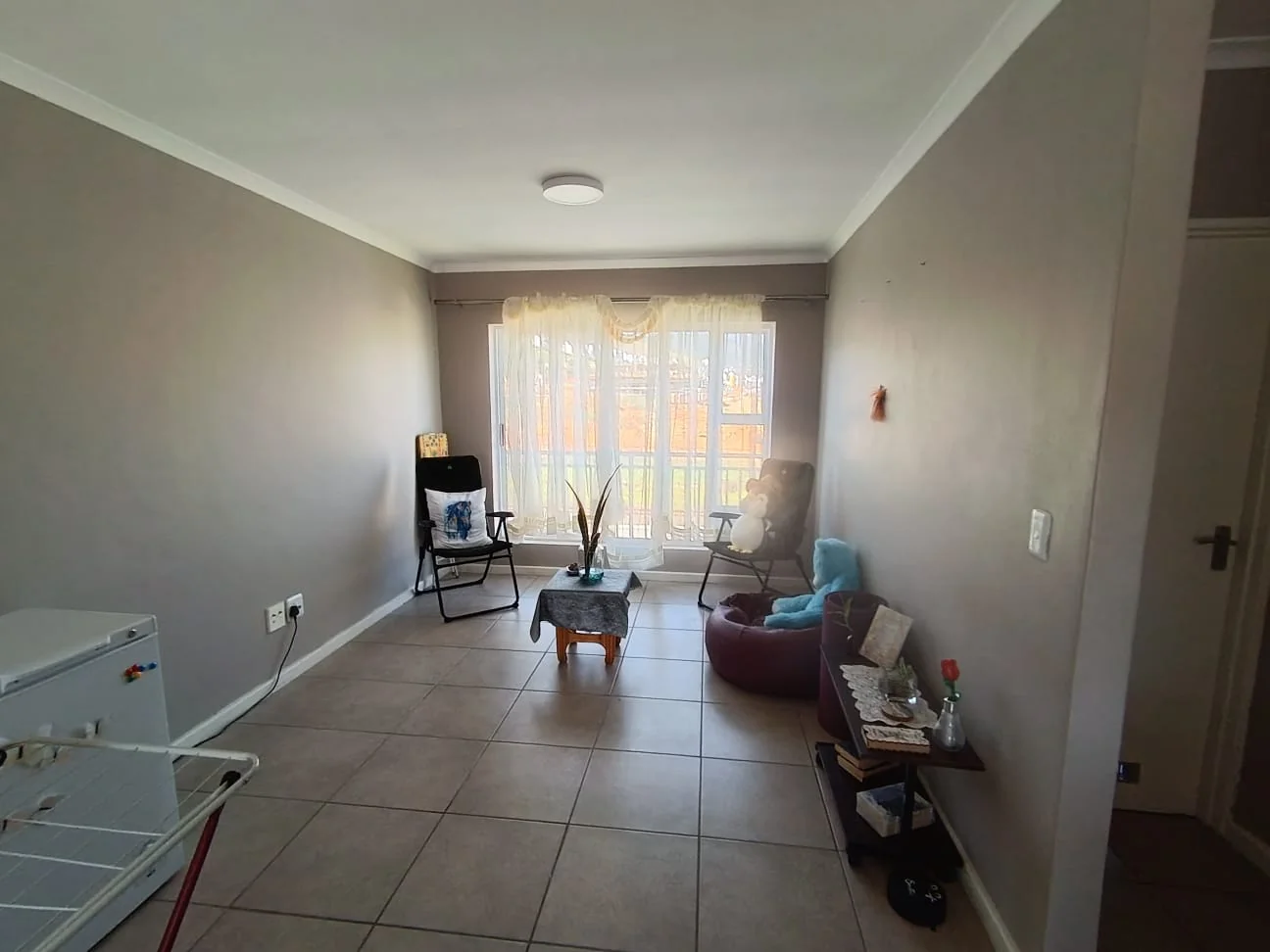 LIGHT-FILLED 2-BEDROOM APARTMENT WITH LOVELY VIEWS – NUUTGEVONDEN