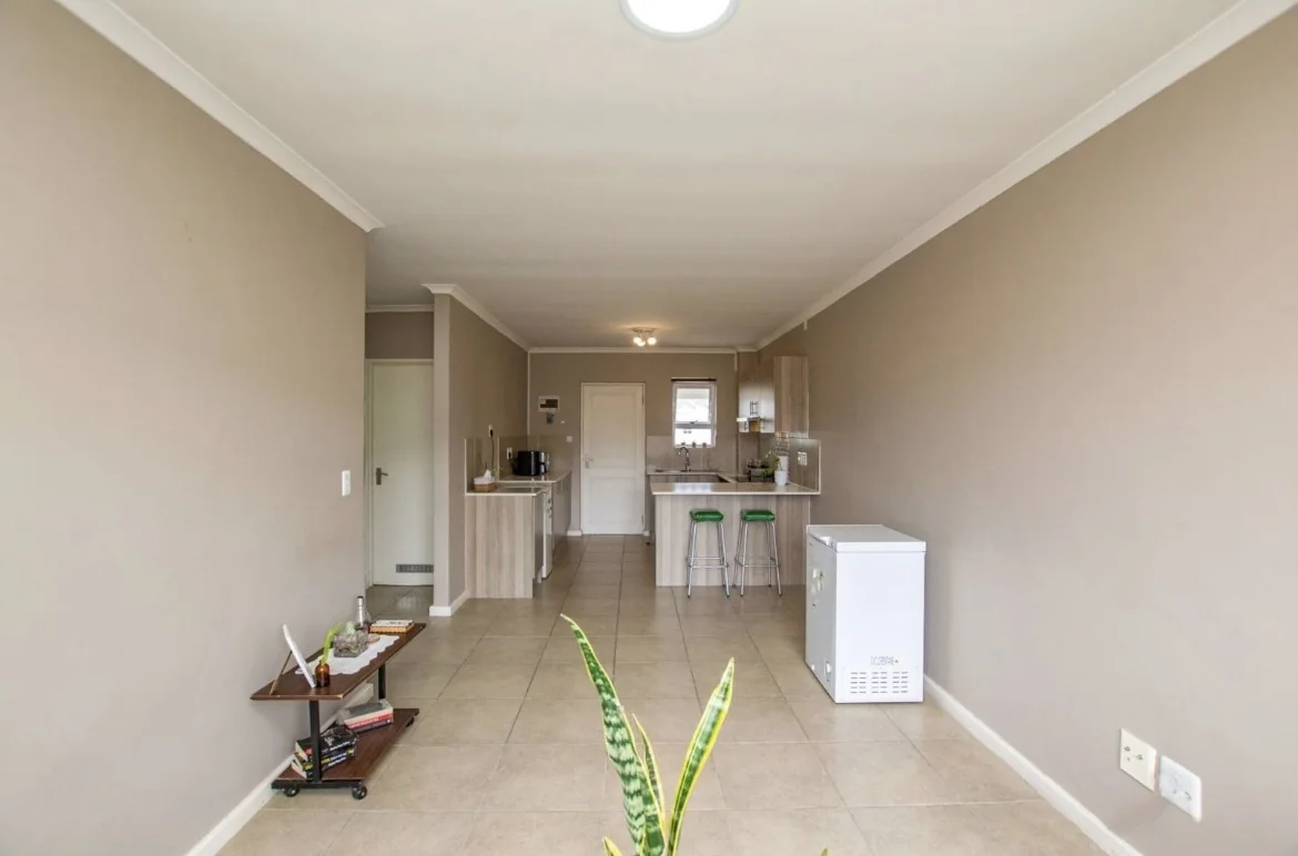 LIGHT-FILLED 2-BEDROOM APARTMENT WITH LOVELY VIEWS – NUUTGEVONDEN