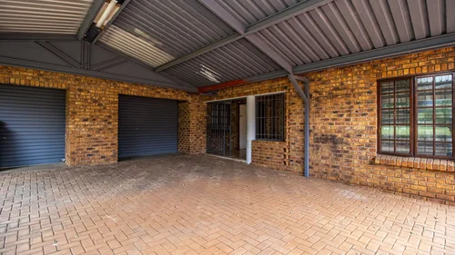 Croydon, Kempton Park
