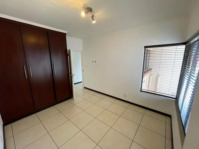 YOUR PERFECT STARTER HOME – MOVE-IN READY & PET FRIENDLY!