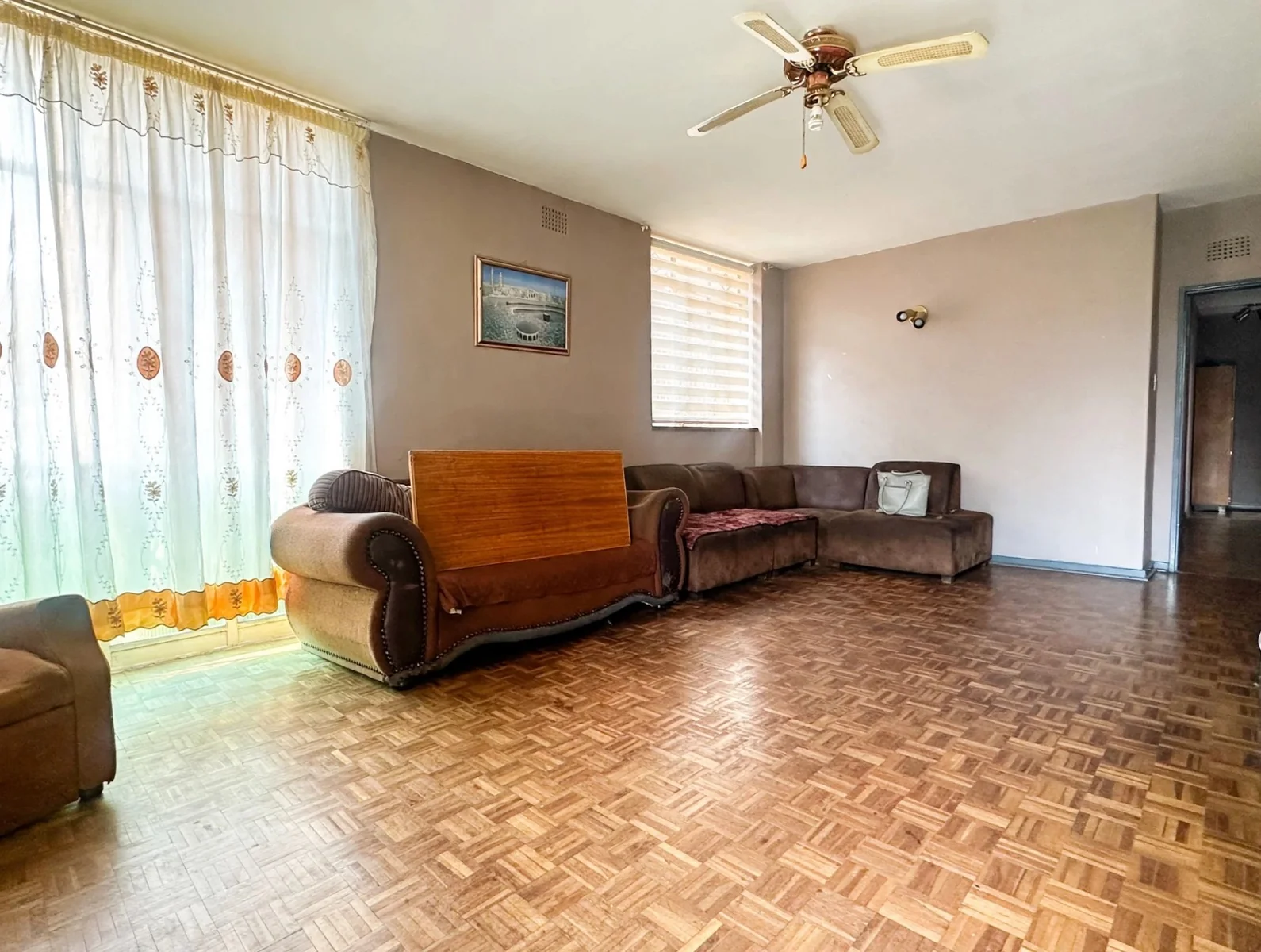 2 Bedroom apartment in Florida Lake for Sale