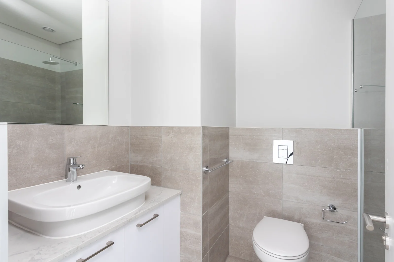 Two-Bedroom, 18th floor ocean-view apartment at Harbour Arch.