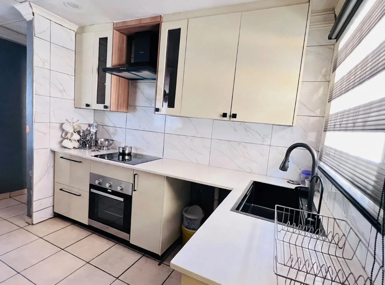 Your Next Chapter Begins Here: A Secure Family Haven in Clayville - R1,200,000