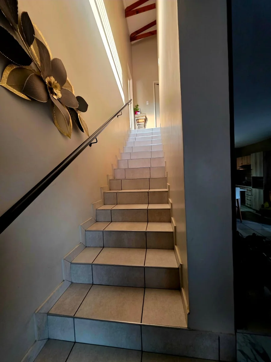 House for Sale in Waterkloof