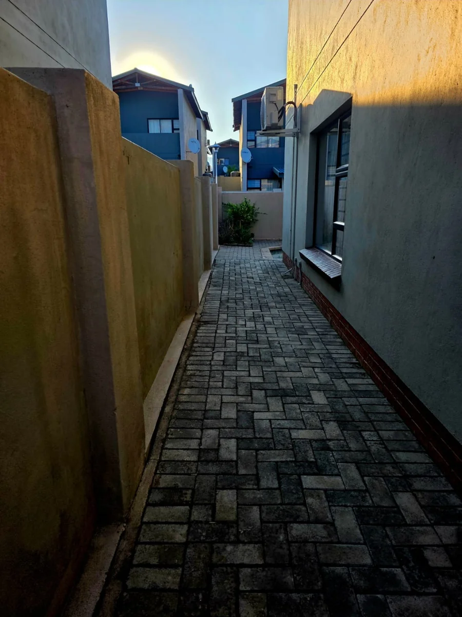 House for Sale in Waterkloof