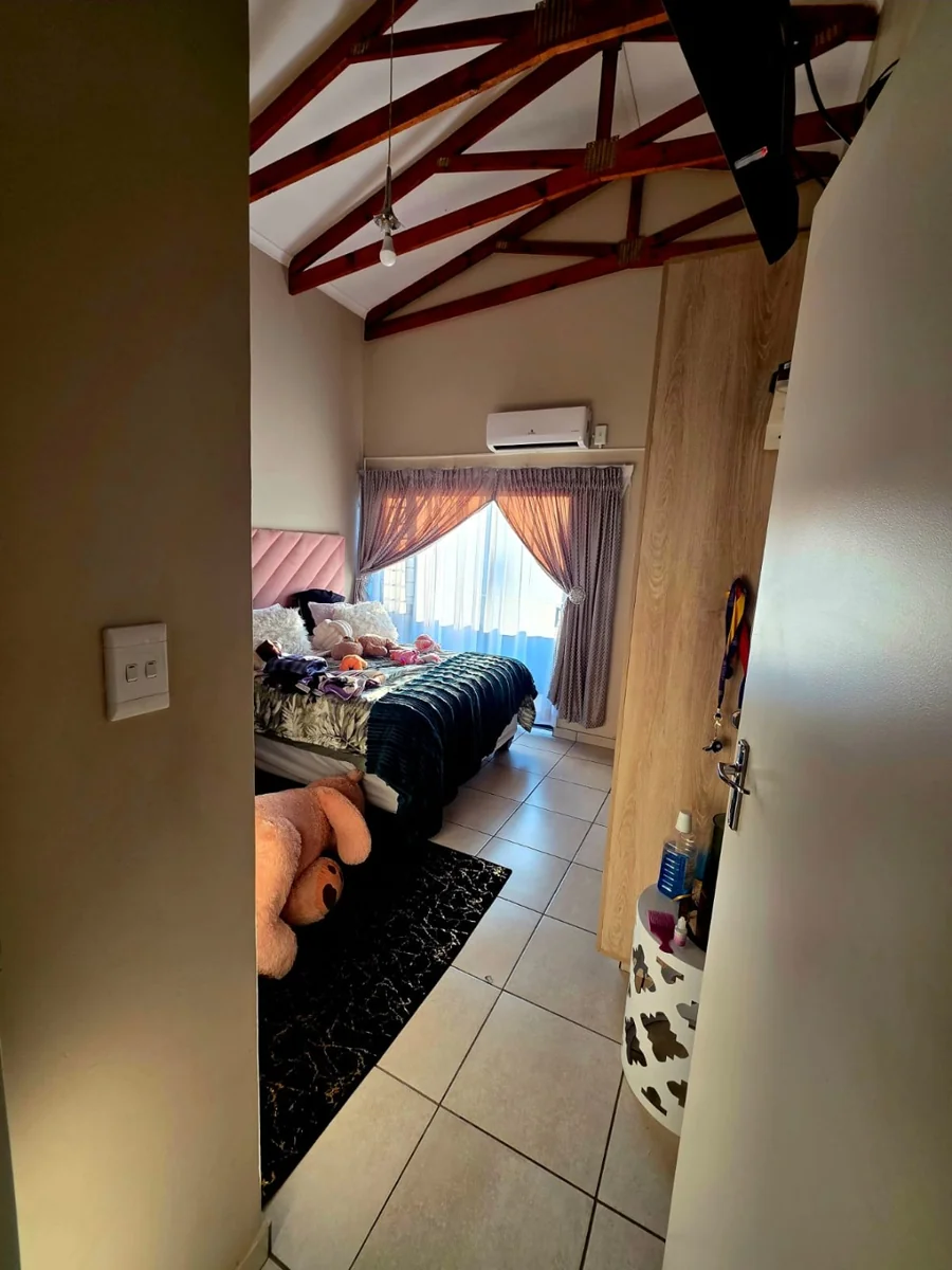 House for Sale in Waterkloof