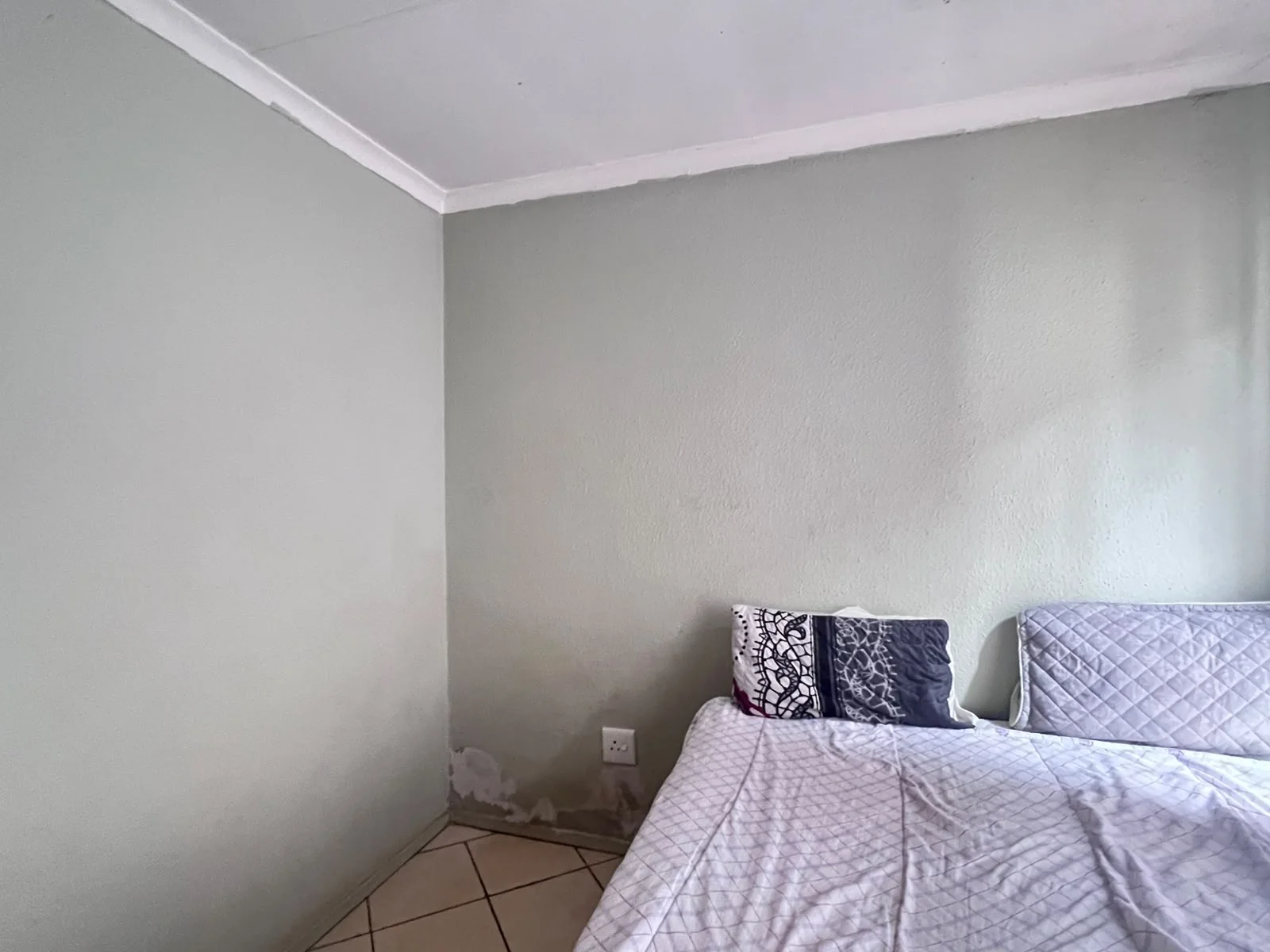 2-Bedroom House for Sale in Clivia Gardens, Clayville – Secure Complex Living