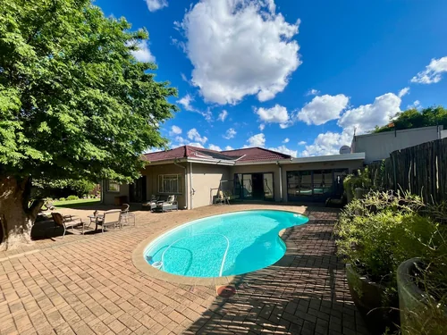 49 Langenhoven, Dan Pienaar, Bloemfontein