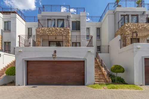 Allen's Nek, Roodepoort