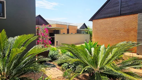 Retire at Midstream, Centurion