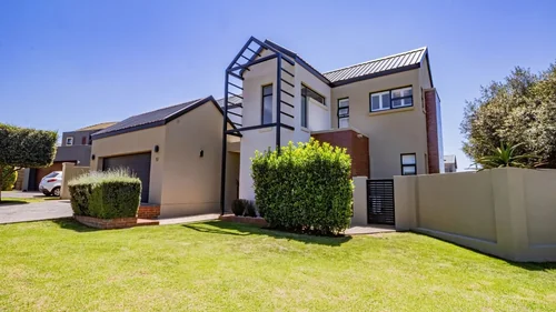 Midstream Meadows, Centurion
